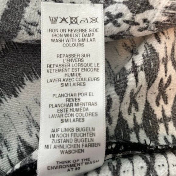 ASOS Empire Waist Mini Dress Black White Geometric Pattern Bell Sleeve 0 - Picture 7 of 7